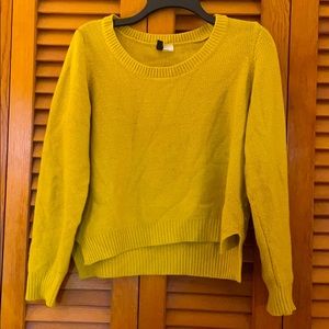 Mustard pullover sweater